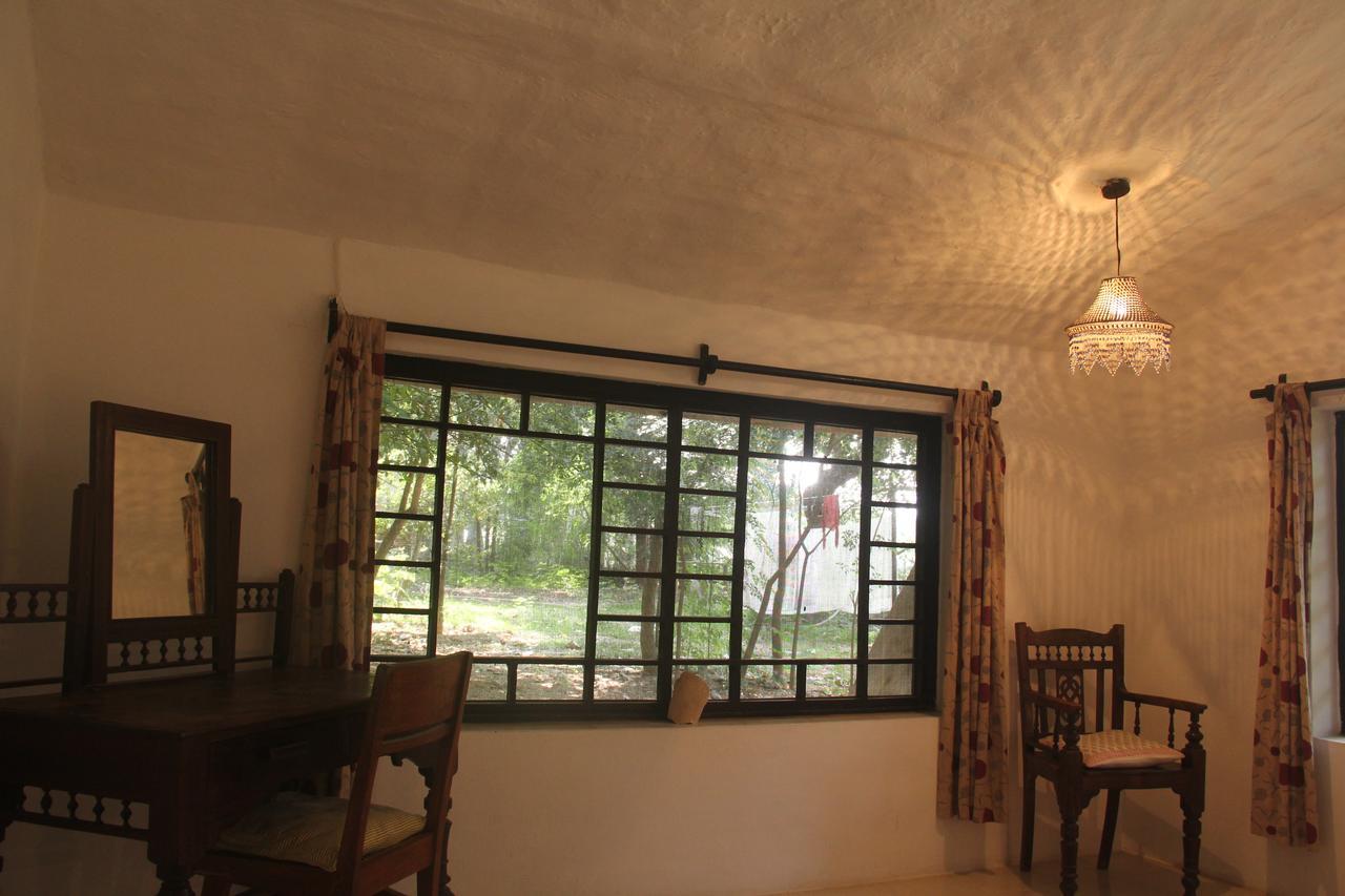 Isai Ambalam Guest House Puducherry Exterior foto