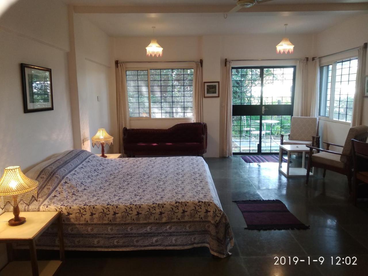 Isai Ambalam Guest House Puducherry Exterior foto